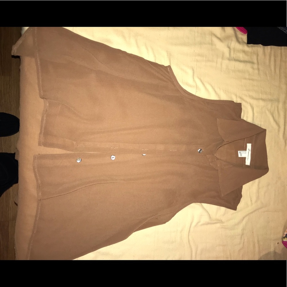 Brown chiffon top with collar